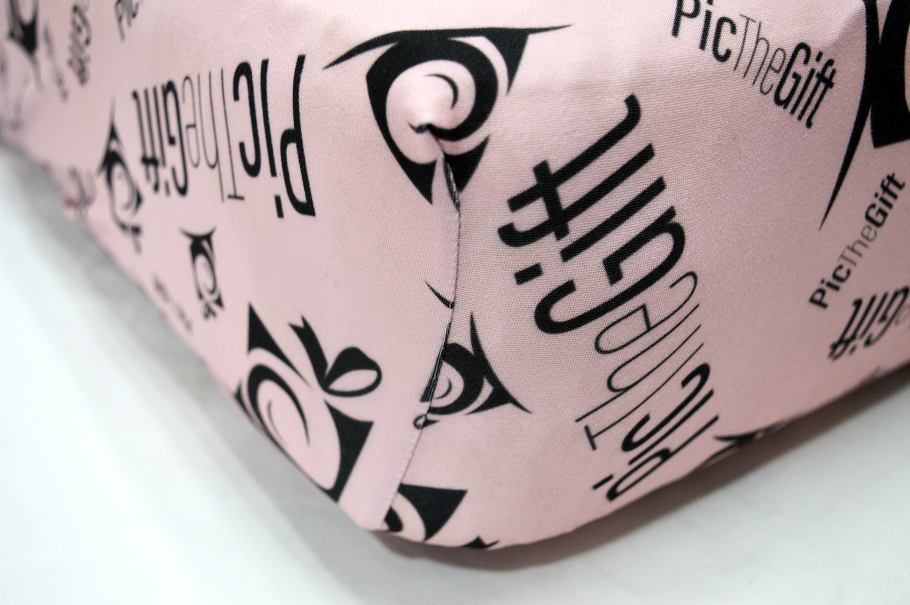 Custom Crib Sheet 28 x 52 Standard Jersey Fitted Crib Sheet Pic The Gift Wholesale Print on Demand Personalized Gift Fulfillment